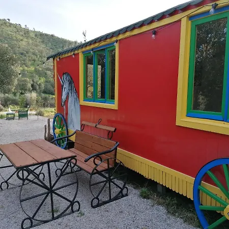 Glamping Circus Wagon With Garden Talurdo Retreat * Sao Bartolomeu de Messines