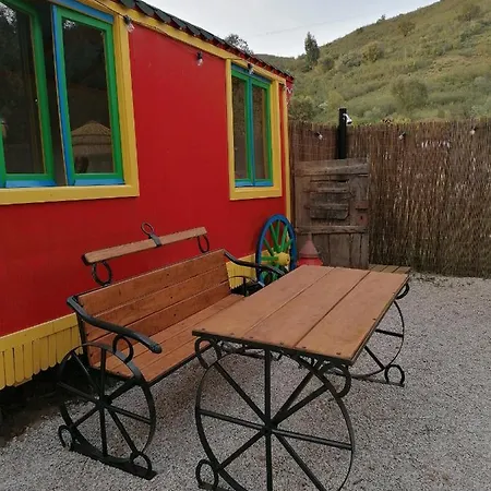 Glamping Circus Wagon With Garden Talurdo Retreat
